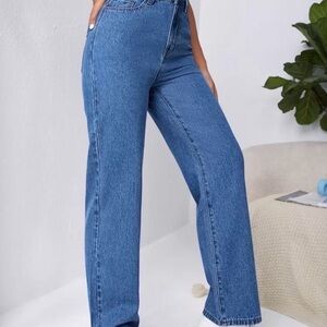 High-Rise Straight Leg Women's Jeans - Blue